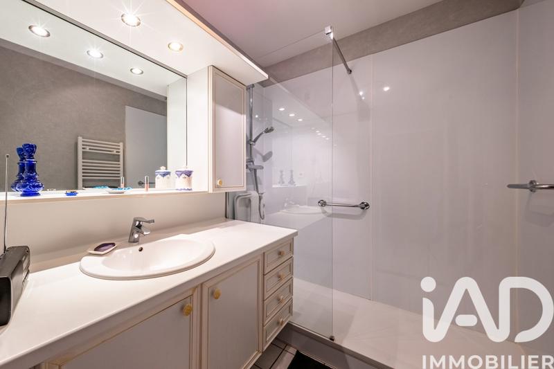 Appartement - 90 m² - 3 pièces