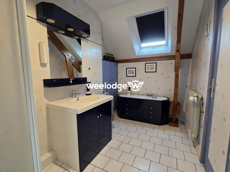 Maison - 142 m² - 6 pièces