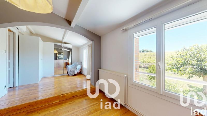 Maison - 210 m² - 8 pièces