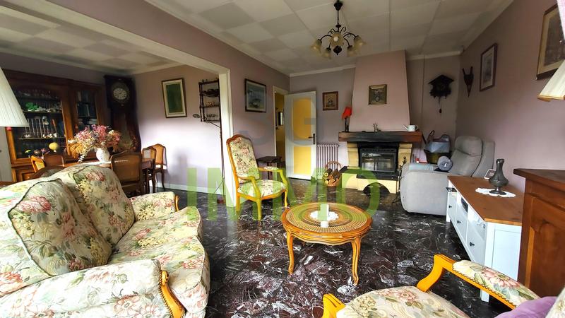 Pavillon - 96 m² - 5 pièces