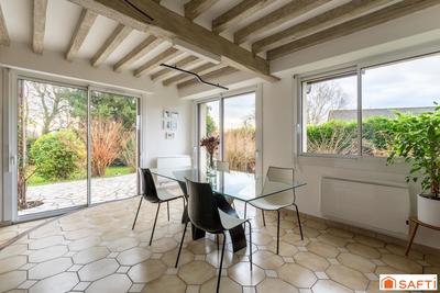 Maison - 127 m² - 5 pièces