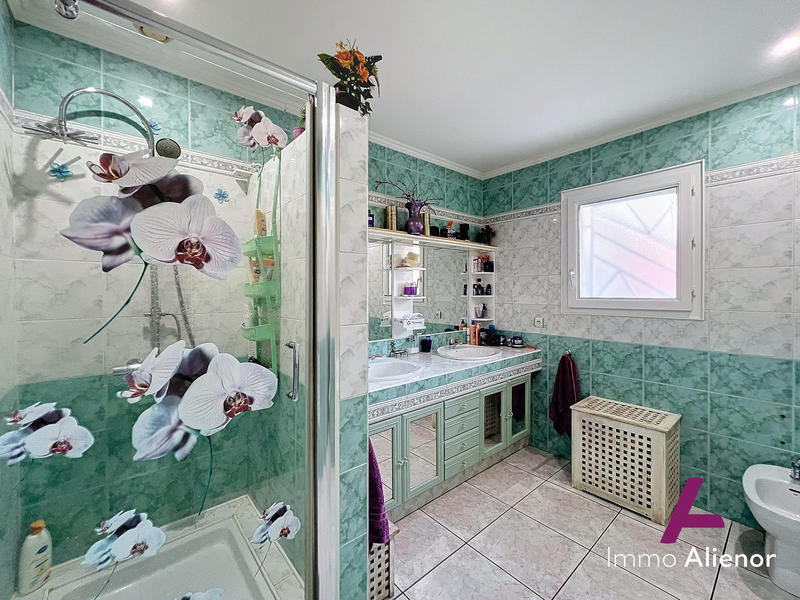 Maison - 97 m² - 4 pièces