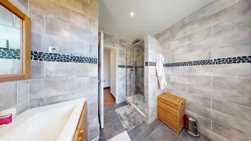 Villa - 188 m² - 7 pièces