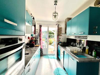 Appartement - 82 m² - 3 pièces