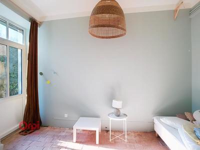 Appartement - 93 m² - 3 pièces