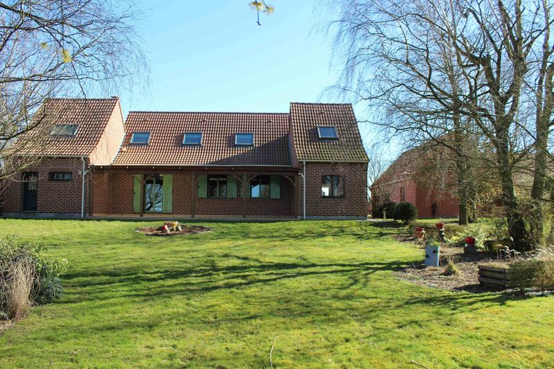 Pavillon - 125 m² - 5 pièces