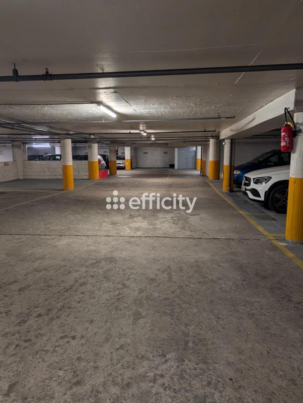 Parking - 11 m²