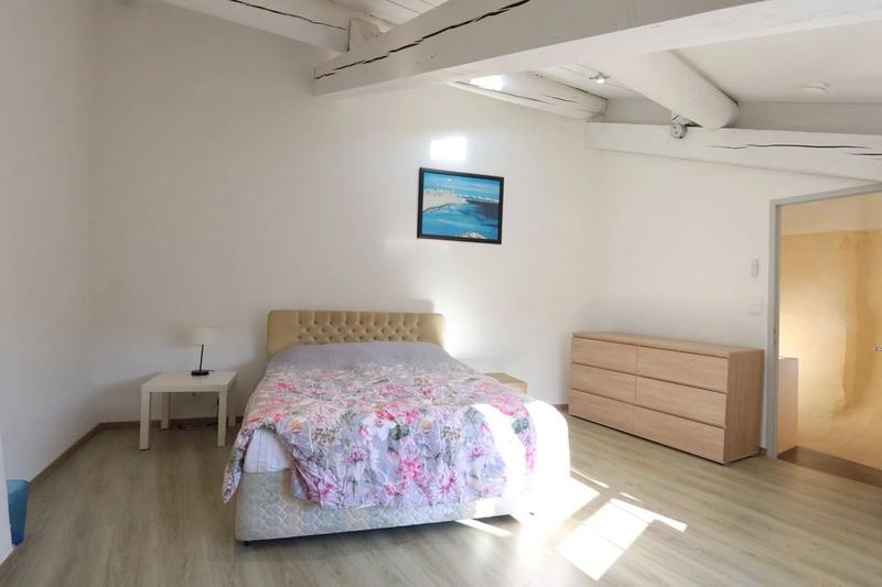 Appartement - 130 m² - 6 pièces