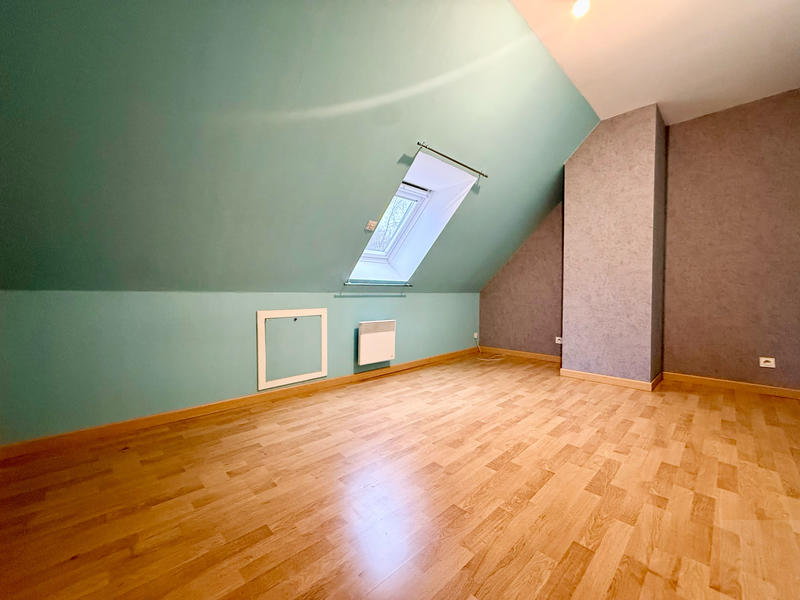 Maison - 99 m² - 5 pièces