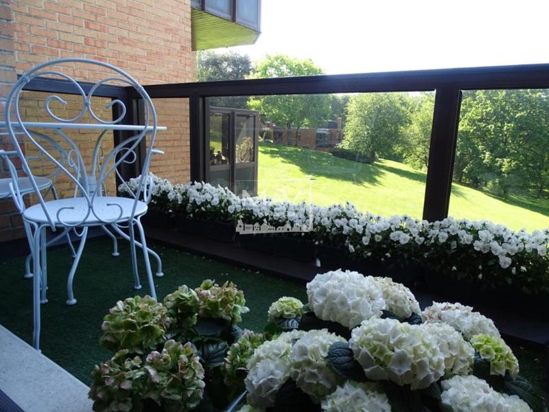 Appartement - 100 m² - 3 pièces