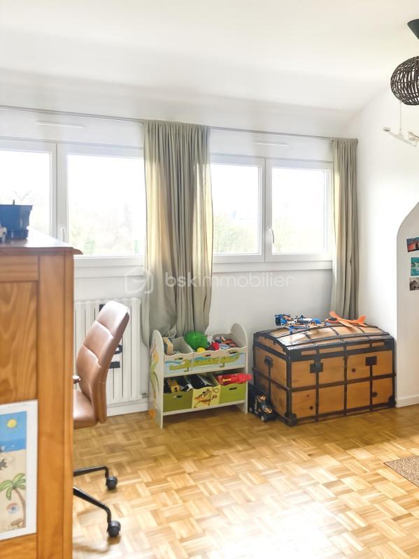 Maison - 108 m² - 6 pièces