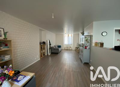 Maison de ville - 93 m² - 5 pièces