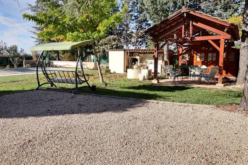 Villa - 180 m² - 6 pièces