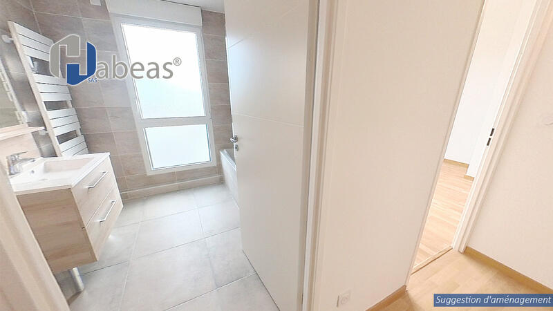 Appartement - 140 m² - 5 pièces