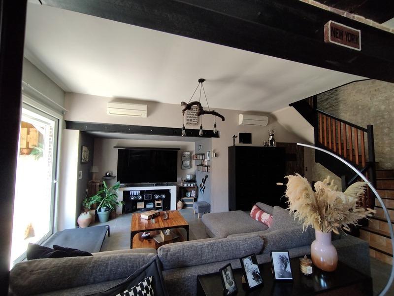 Maison - 174 m² - 11 pièces