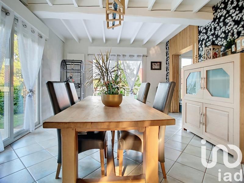 Maison - 183 m² - 10 pièces