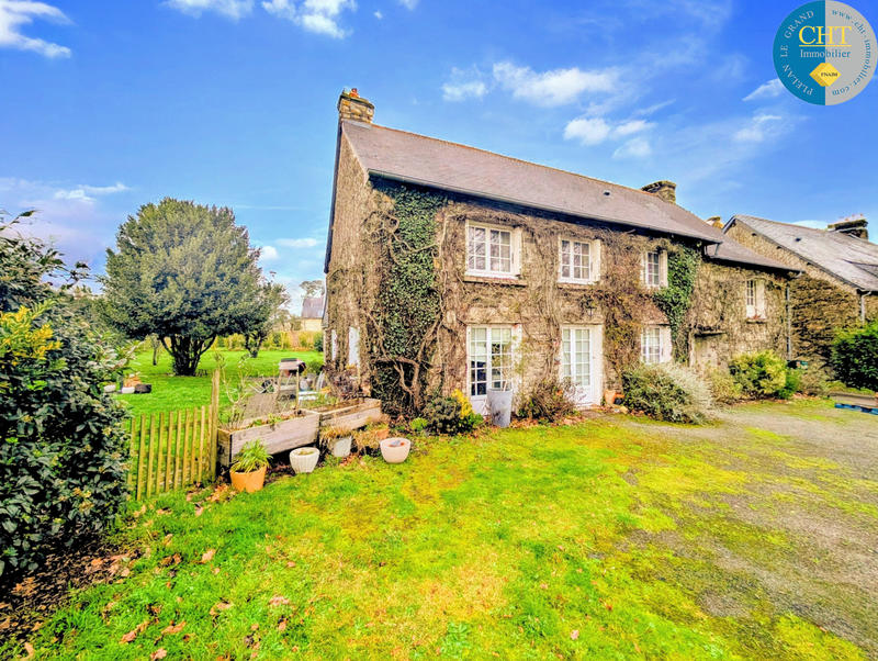 Maison - 140 m² - 5 pièces