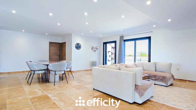 Maison - 140 m² - 5 pièces