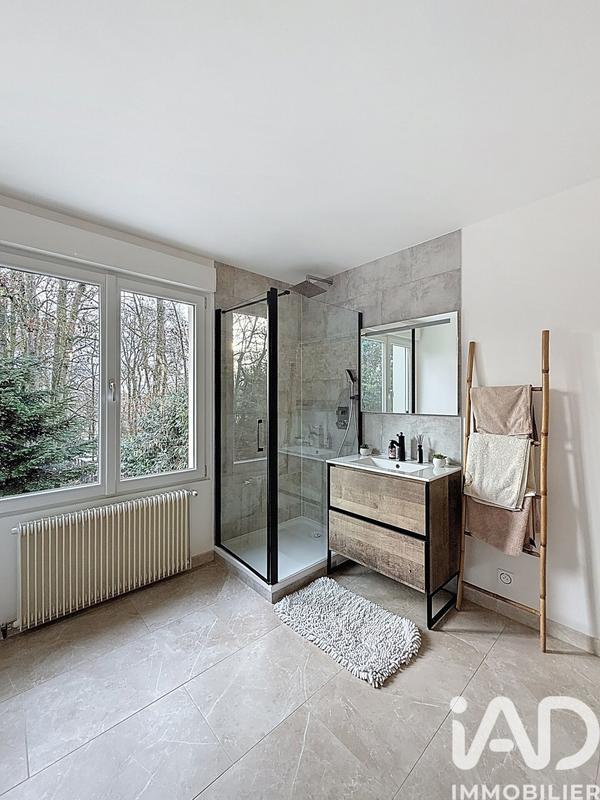 Maison de maîtres - 350 m² - 13 pièces