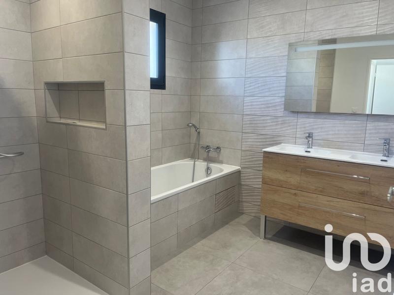 Maison - 141 m² - 5 pièces