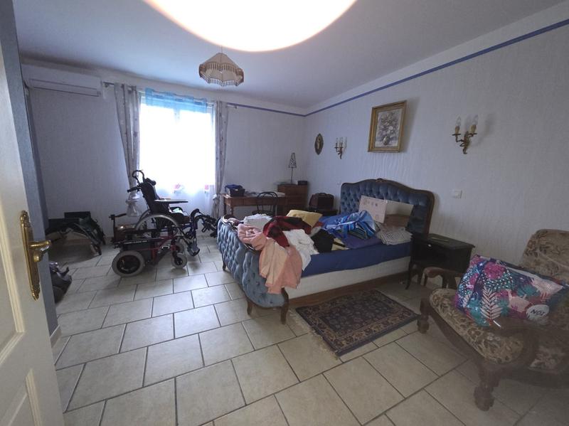 Maison contemporaine - 320 m² - 11 pièces