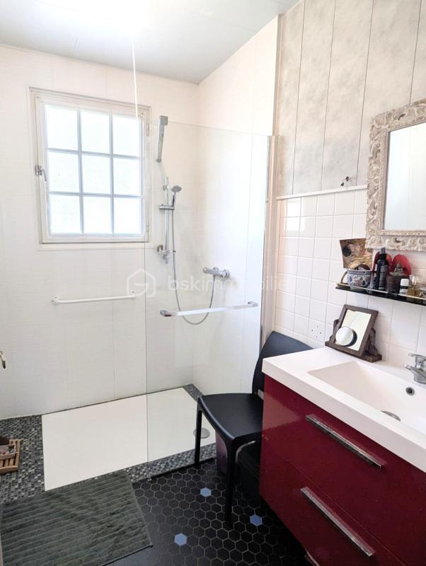 Maison traditionnelle - 100 m² - 5 pièces