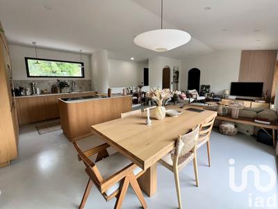 Maison - 128 m² - 5 pièces