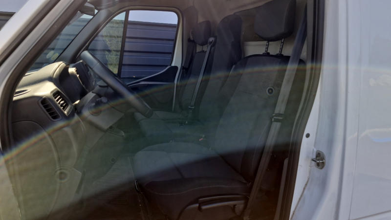 Renault Master trac f3300 l2h2 dci 135 grand confort