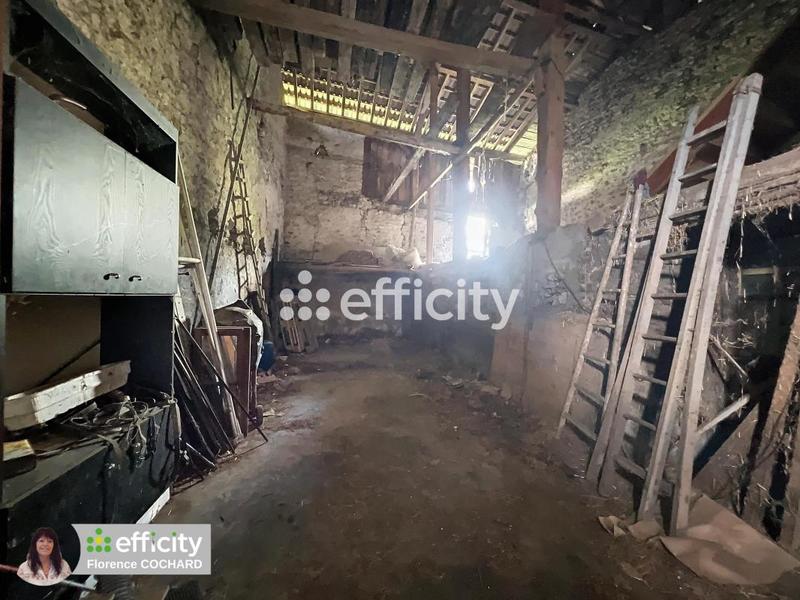 Maison - 410 m² - 9 pièces