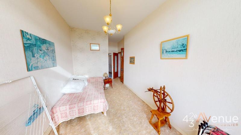 Appartement - 90 m² - 6 pièces