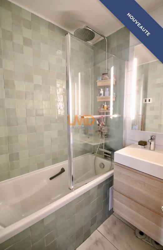 Appartement - 96 m² - 5 pièces