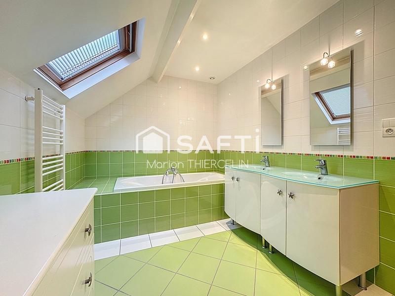 Maison - 165 m² - 5 pièces