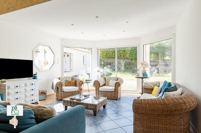 Maison - 143 m² - 6 pièces