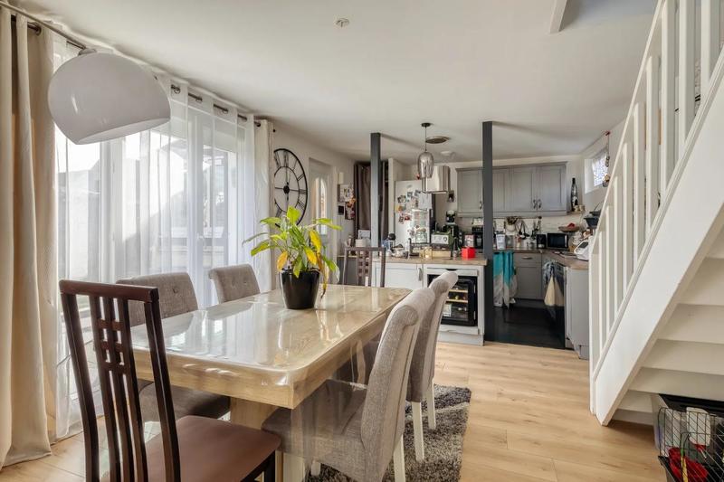 Maison - 75 m² - 4 pièces