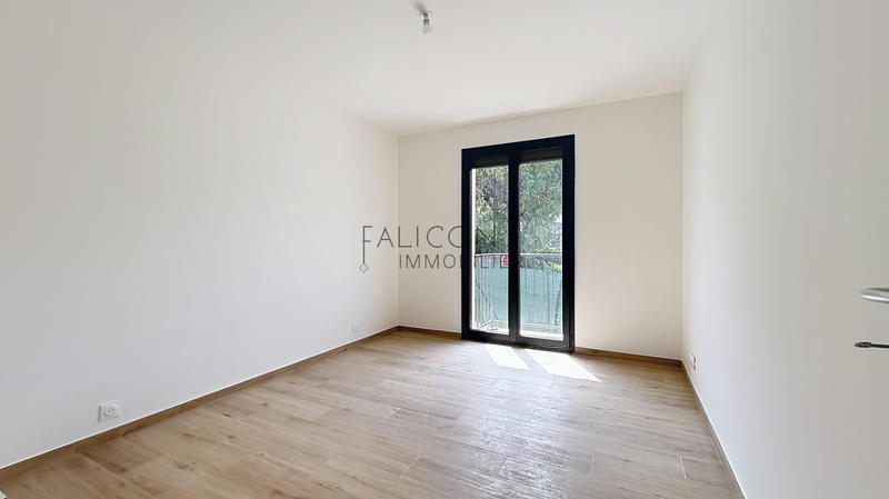 Villa - 138 m² - 6 pièces