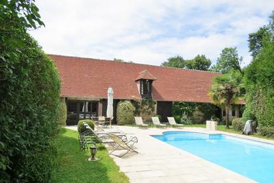 Maison ancienne - 107 m² - 10 pièces