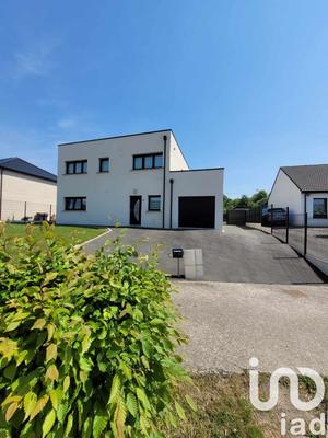 Maison - 144 m² - 7 pièces