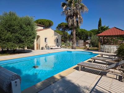 Villa - 120 m² - 5 pièces