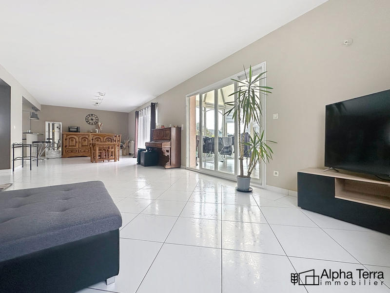 Maison - 139 m² - 7 pièces