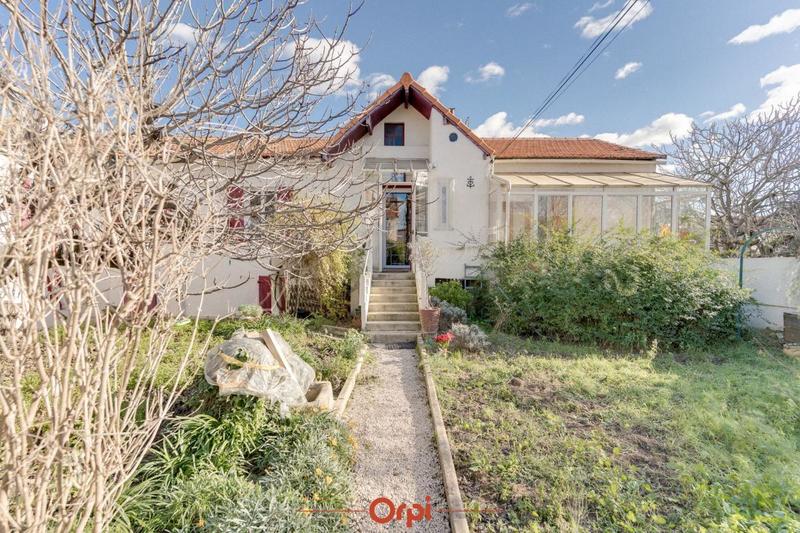 Maison - 92 m² - 4 pièces