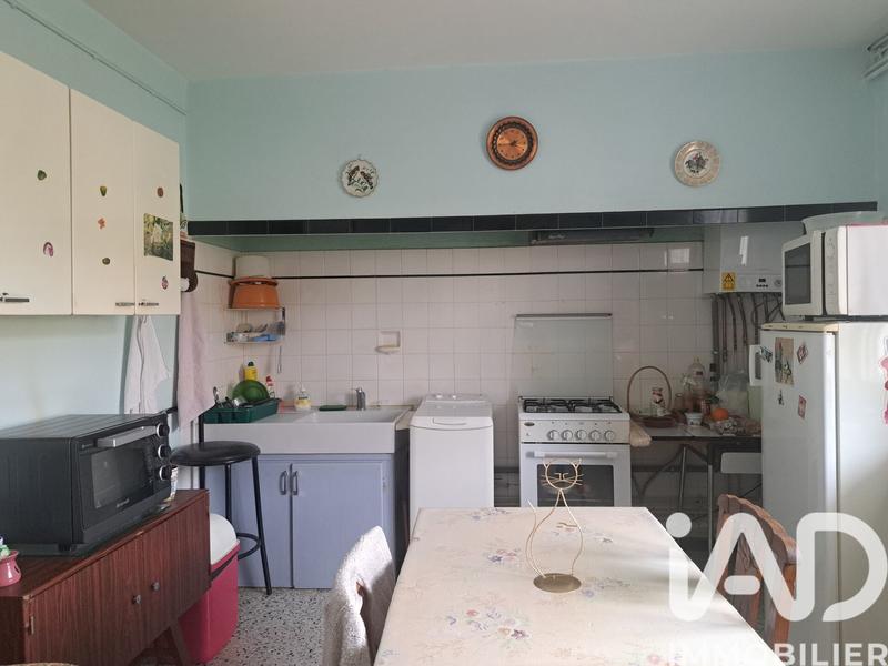 Maison - 200 m² - 11 pièces