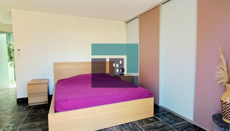 Villa - 256 m² - 7 pièces