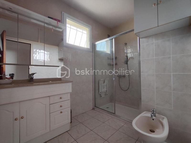 Maison - 98 m² - 6 pièces