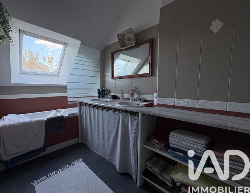 Maison - 107 m² - 5 pièces