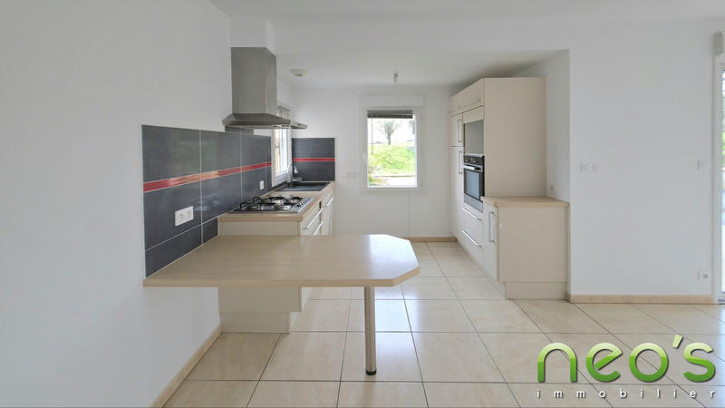 Maison - 80 m² - 4 pièces