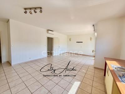 Appartement - 71 m² - 3 pièces