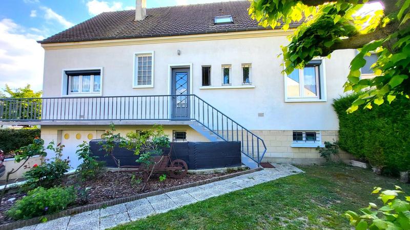 Maison - 145 m² - 6 pièces