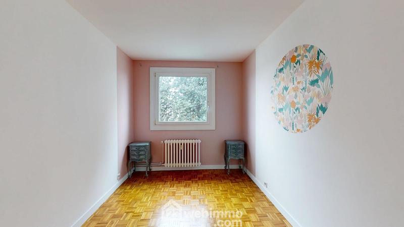Appartement - 95 m² - 5 pièces