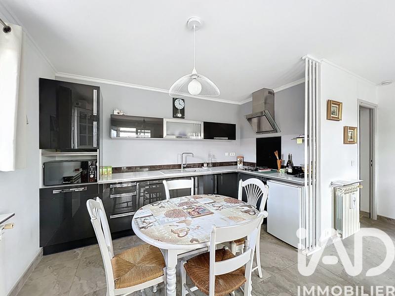 Maison - 136 m² - 4 pièces