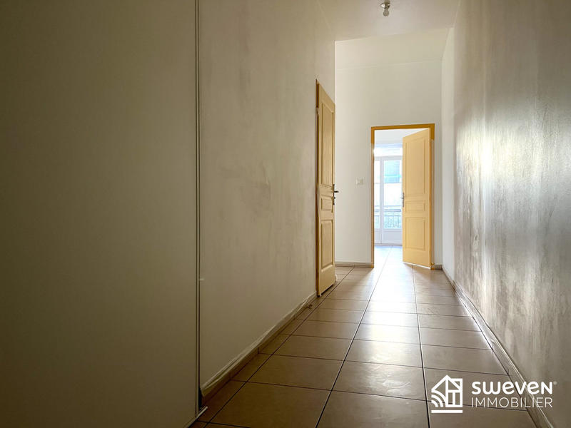 Appartement - 91 m² - 3 pièces